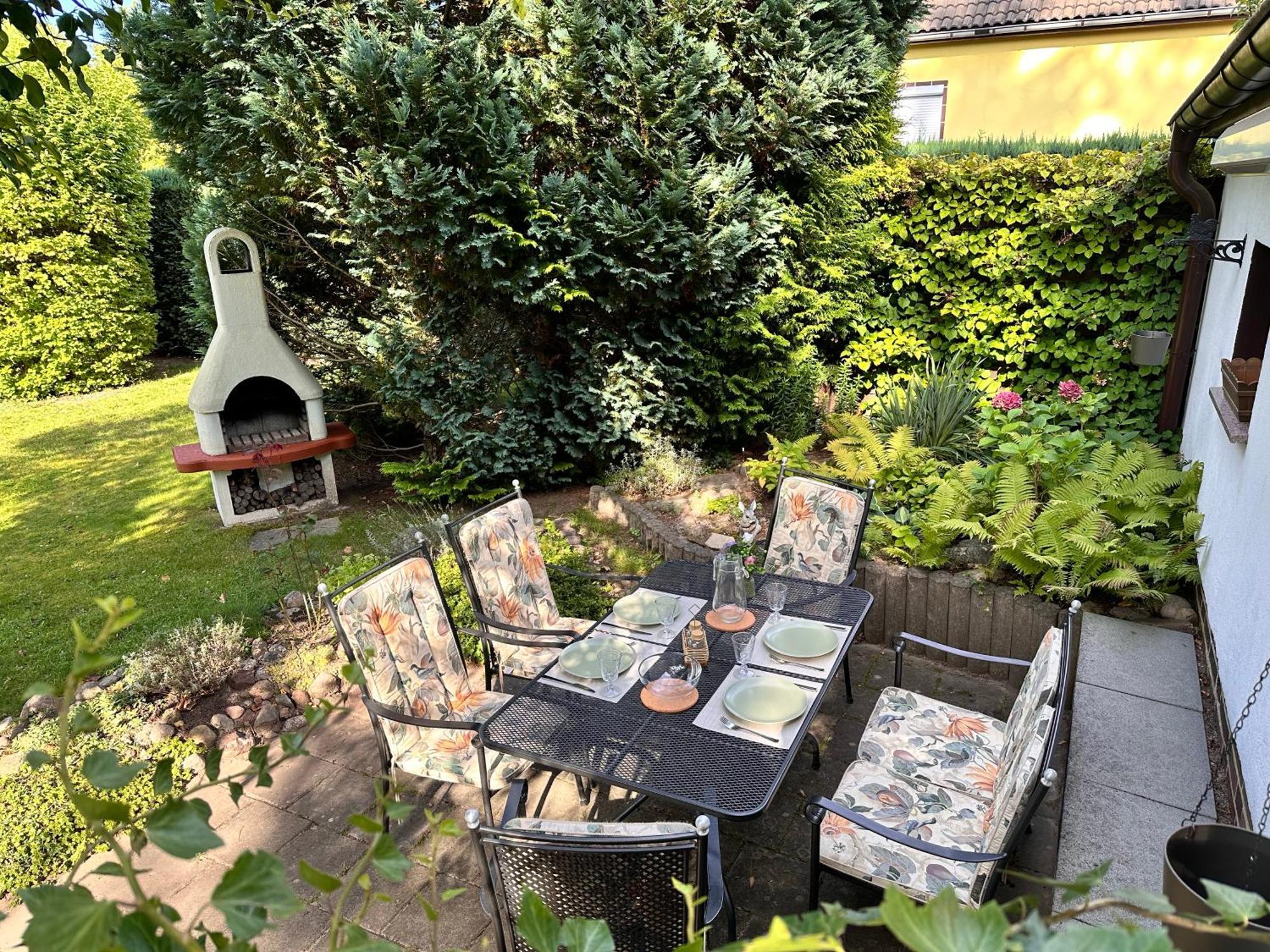 Perfekte Auszeit - Charmantes Ferienhaus Neuenhagen Bei Berlin ภายนอก รูปภาพ